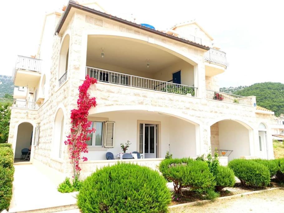 בול Apartments Regina מראה חיצוני תמונה