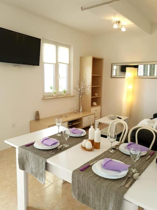 בול Apartments Regina מראה חיצוני תמונה
